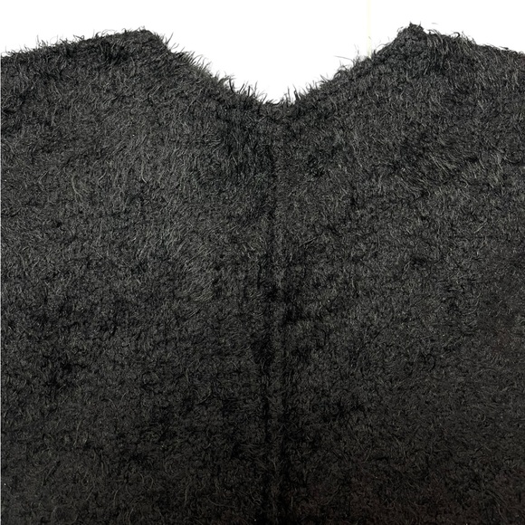 Free People Icing V Pullover Shag Black Oversized Slouchy Sweater Top Size M NEW - Picture 6 of 15